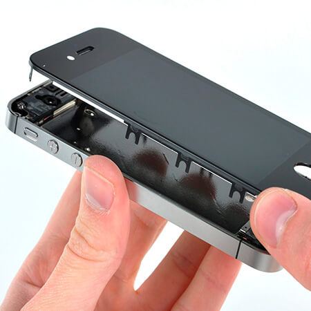 Замена дисплейного модуля целиком на iPhone 4